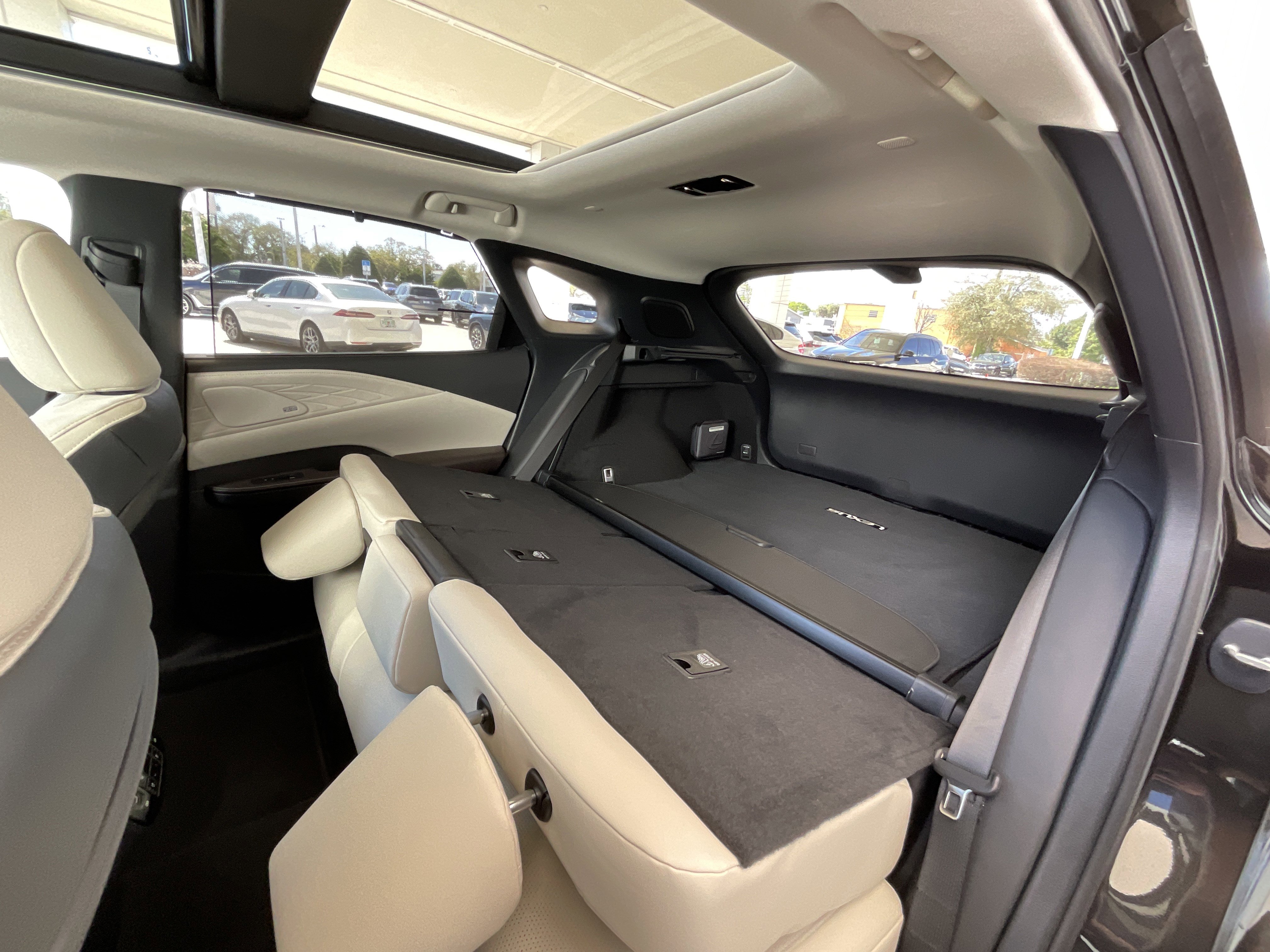 Used 2026 Lexus RX 350 w/ Convenience Package image 30