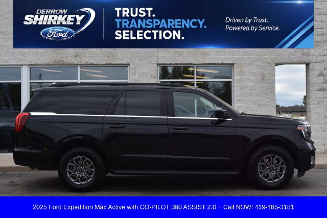 Used 2025 Ford Expedition Max Active AWD/4WD image 3