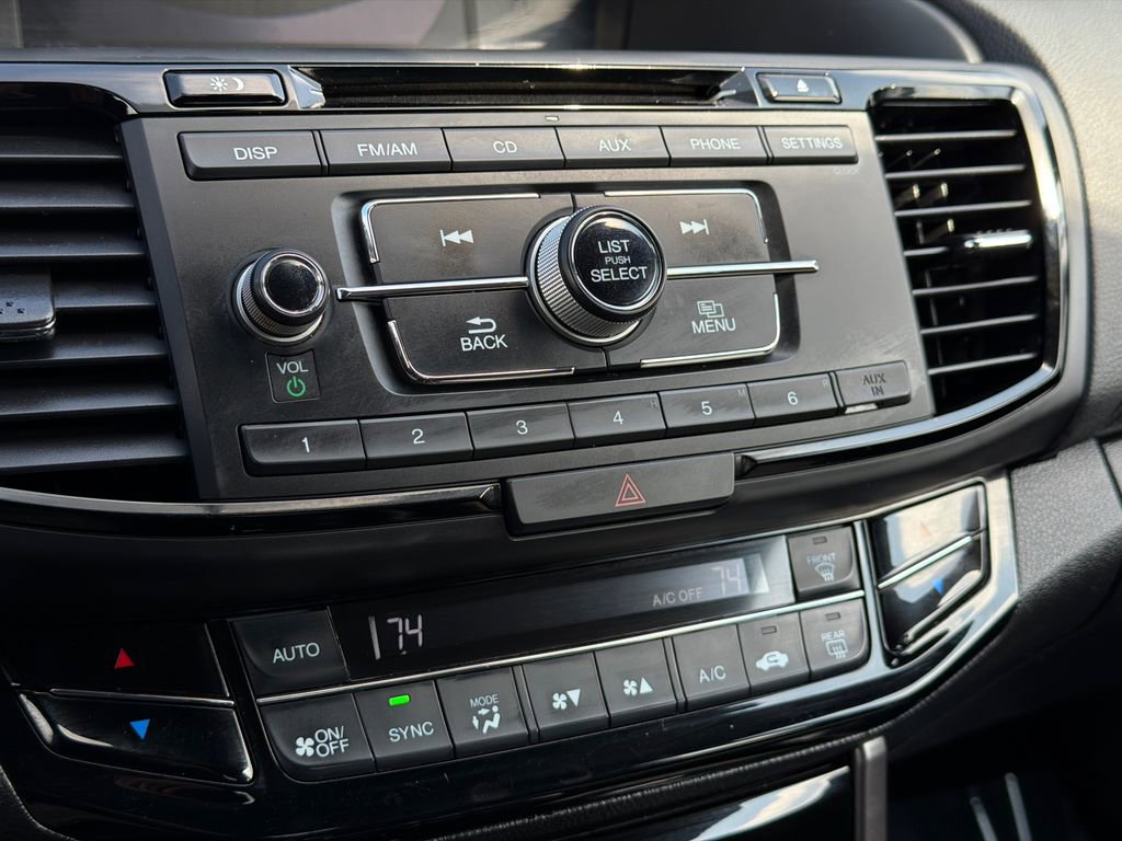 Used 2017 Honda Accord Sport Special Edition image 26