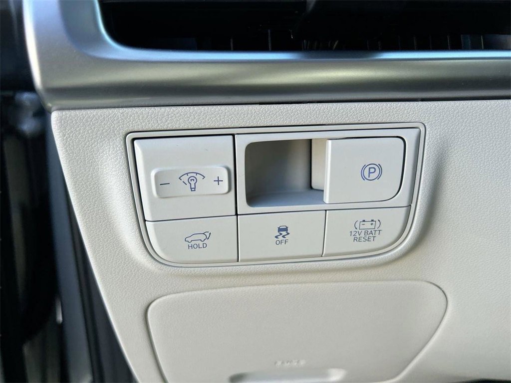 New 2026 Hyundai Tucson Limited image 29