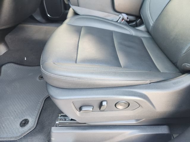 Used 2026 GMC Sierra 1500 SLT AWD/4WD image 25