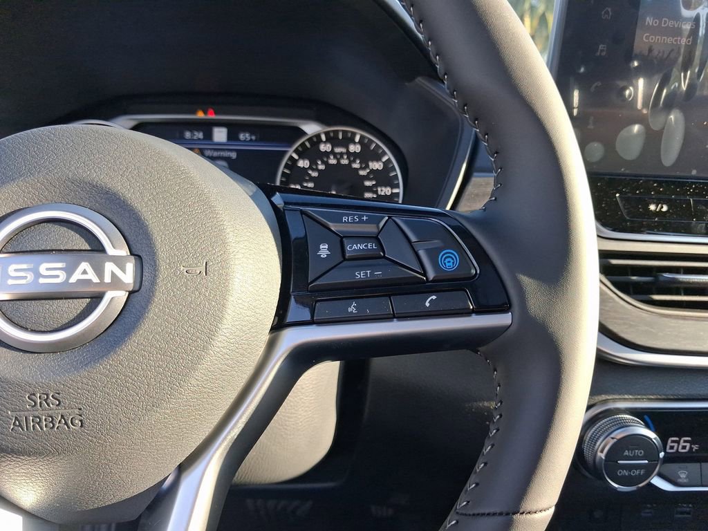 Used 2025 Nissan Altima 2.5 SV w/ SV Premium Package FWD image 20