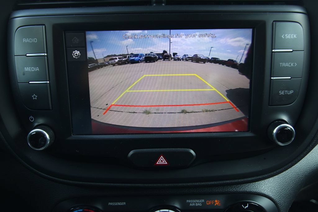 Used 2023 Kia Soul LX FWD image 11