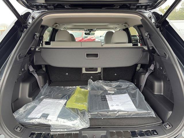 New 2026 Mitsubishi Outlander SEL FWD image 13