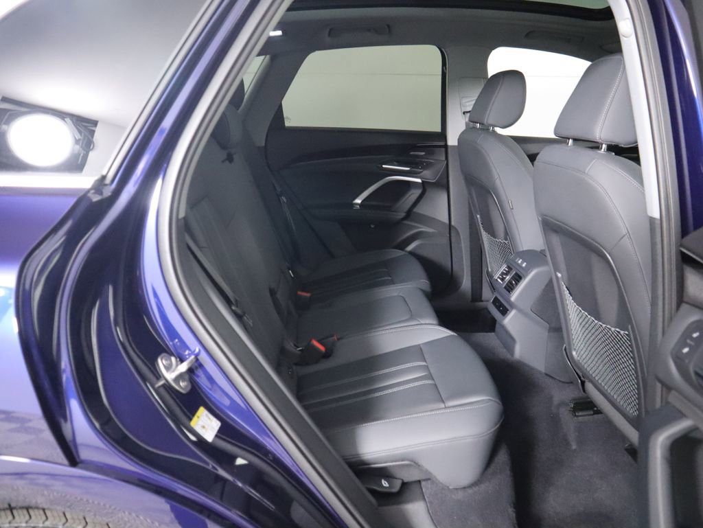 Used 2025 Audi Q5 Premium w/ Premium Plus AWD/4WD image 24