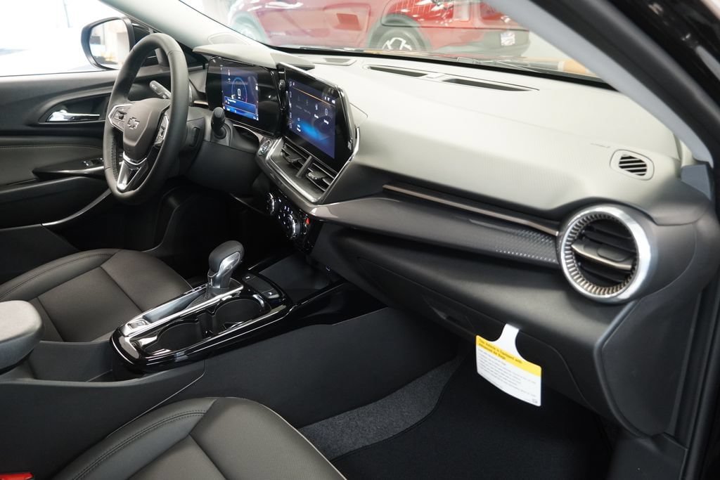 New 2026 Chevrolet Trax ACTIV w/ Driver Confidence Package FWD image 26