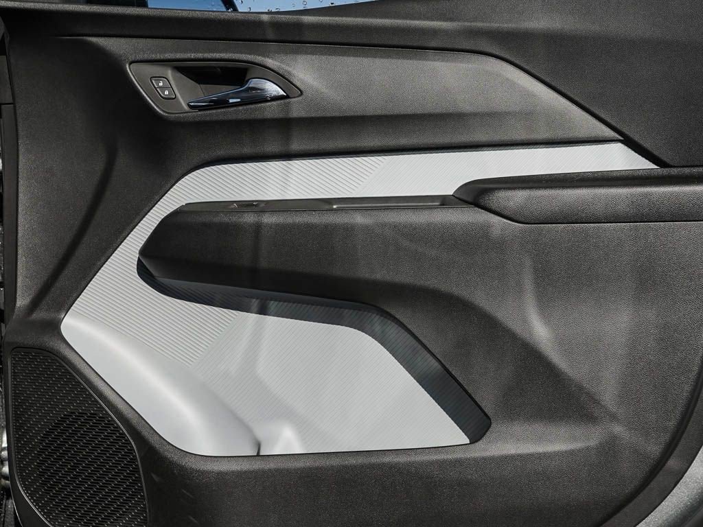 New 2027 Chevrolet Bolt LT w/ Comfort Package image 8