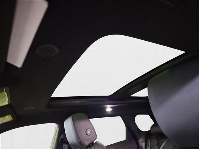 New 2026 Land Rover Range Rover Evoque S image 29