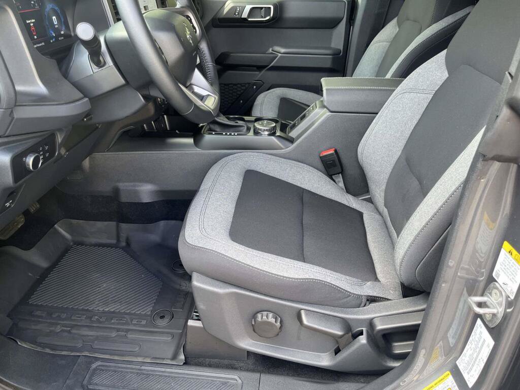 Used 2025 Ford Bronco Big Bend AWD/4WD image 16