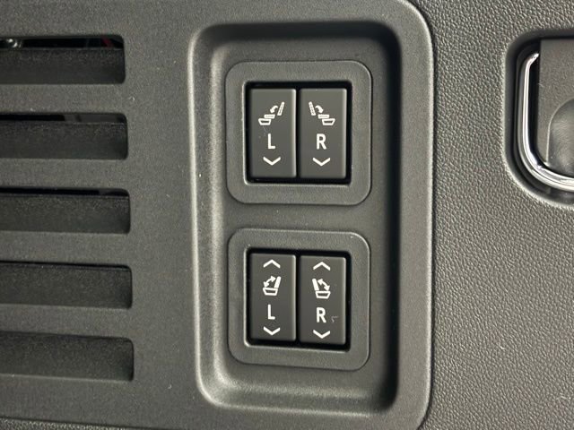 New 2026 GMC Acadia Denali Ultimate image 13