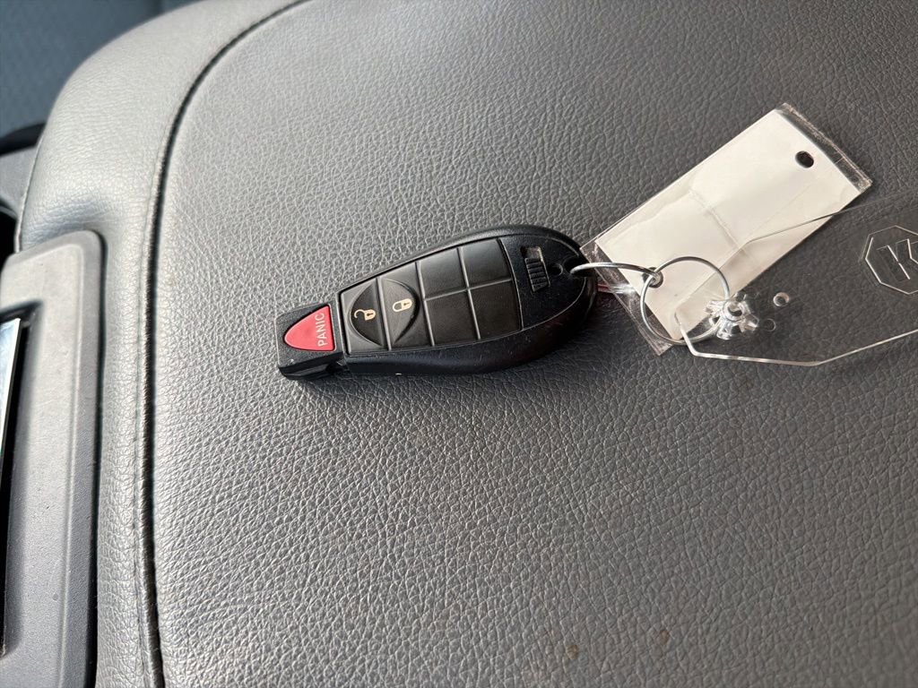 Used 2017 RAM 1500 Classic SLT image 24