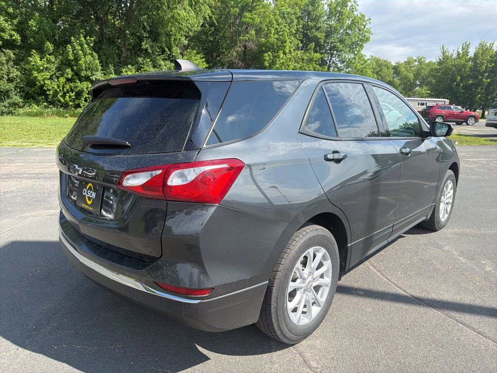 Used 2018 Chevrolet Equinox LS FWD image 5