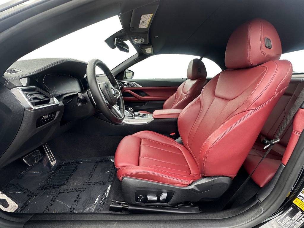 Used 2023 BMW M440i Convertible w/ Premium Package image 9
