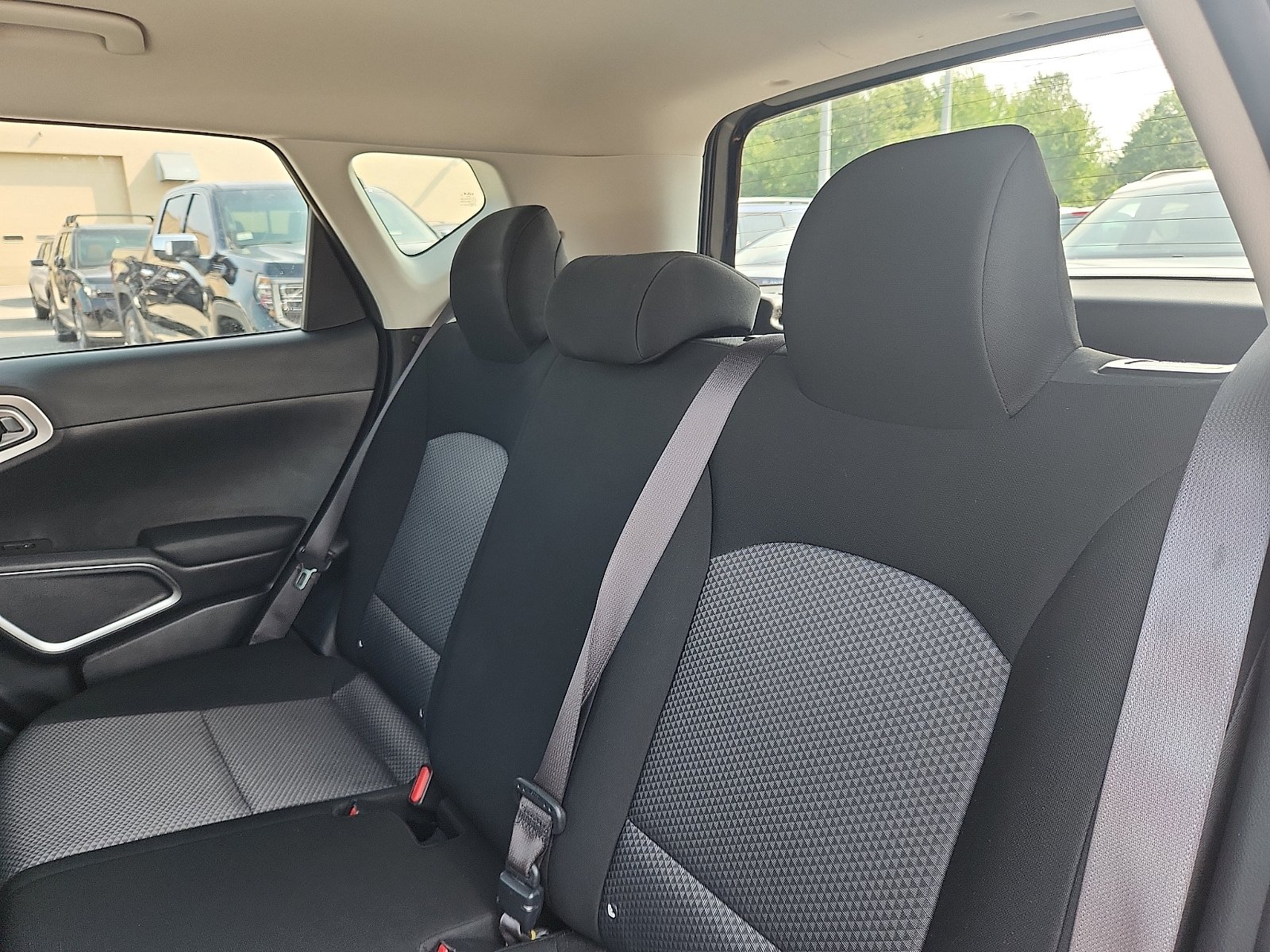 Used 2022 Kia Soul LX w/ Technology Package FWD image 25