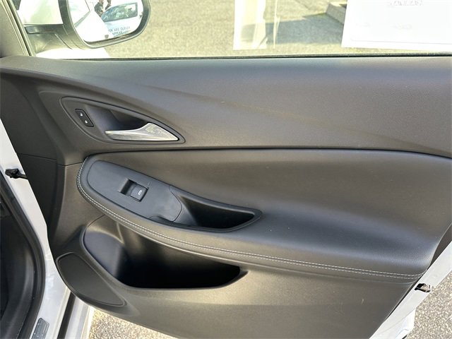 Used 2023 Buick Encore GX Select w/ Sport Touring Package image 35