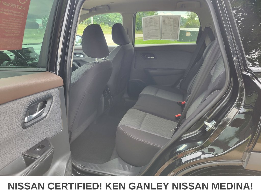 Certified 2023 Nissan Rogue SV AWD/4WD image 39