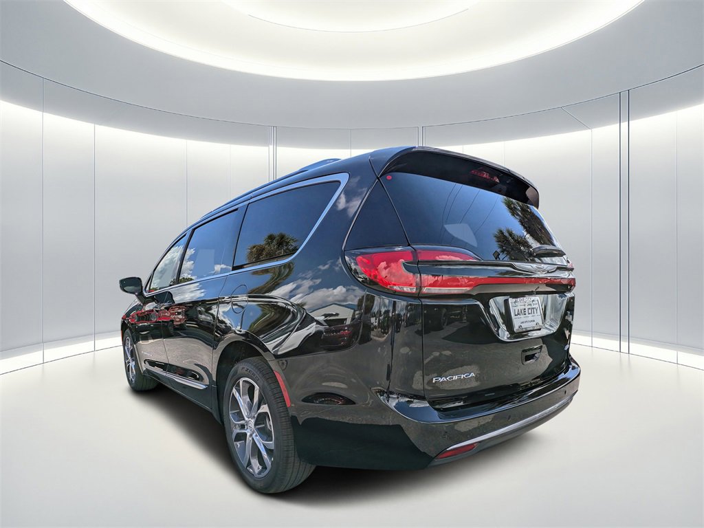 New 2026 Chrysler Pacifica Pinnacle image 5
