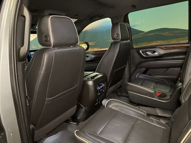 Used 2022 Chevrolet Suburban Premier AWD/4WD image 49