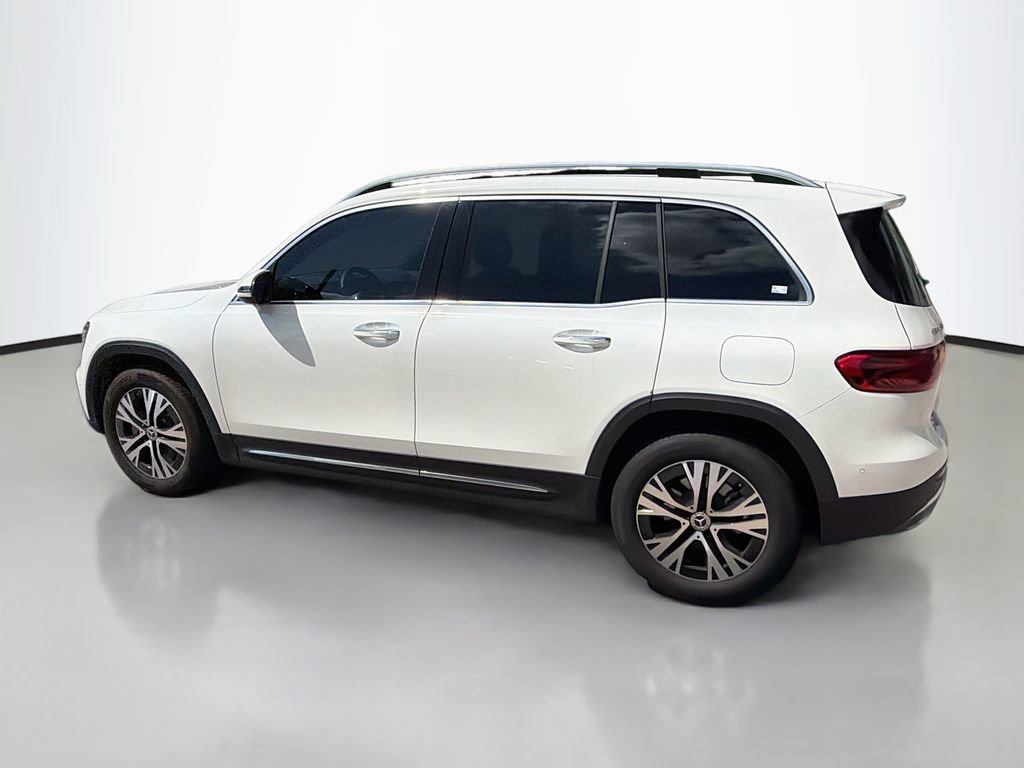 Certified 2024 Mercedes-Benz GLB 250 image 2