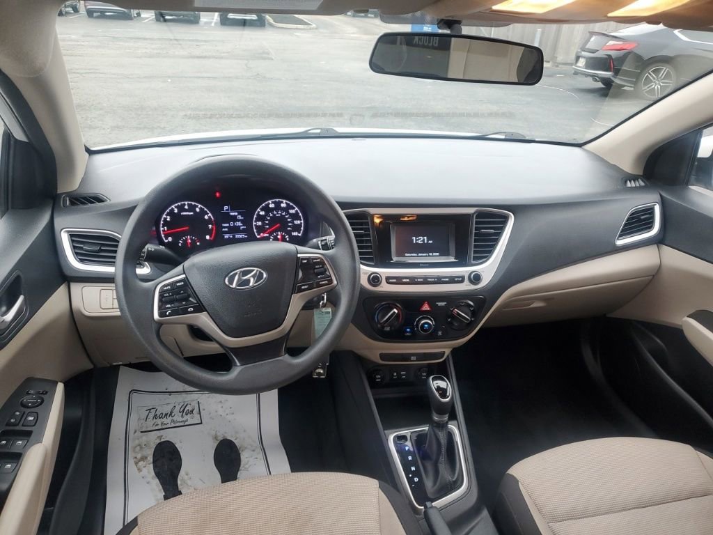 Used 2022 Hyundai Accent SE image 23