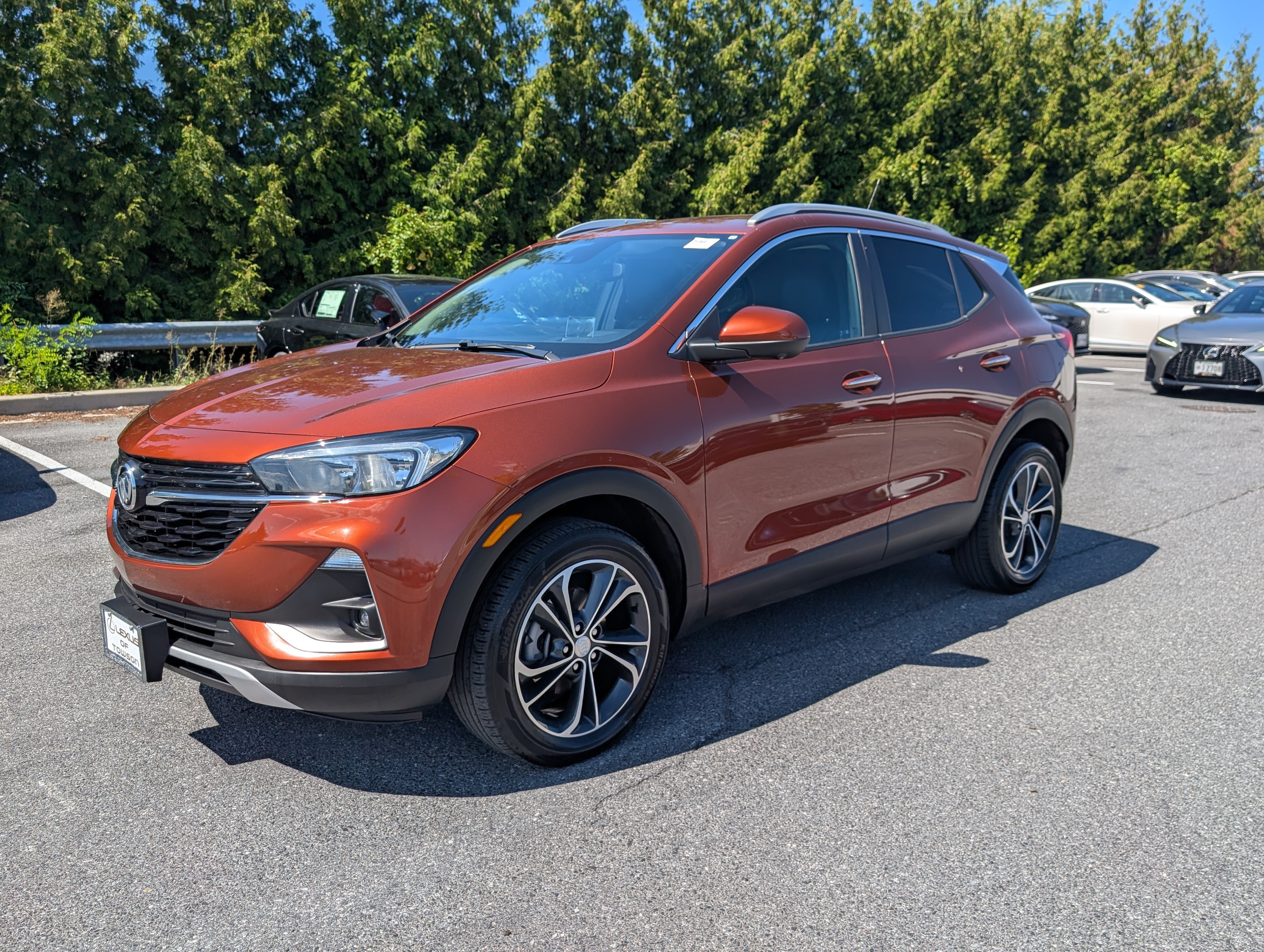 Used 2020 Buick Encore GX Select w/ Advanced Technology Package AWD/4WD image 7
