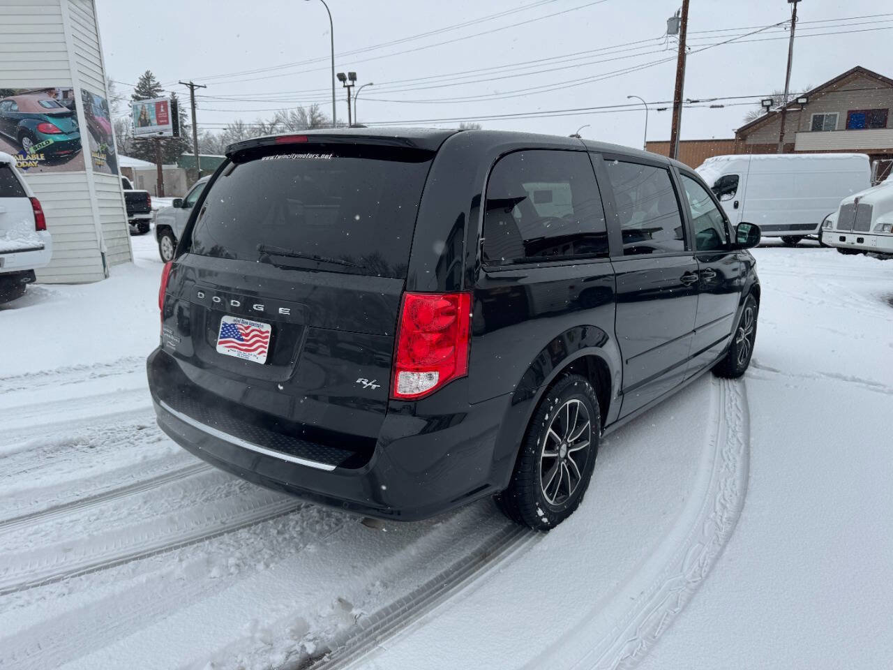 Used 2016 Dodge Grand Caravan R/T w/ Safety Sphere Group image 6