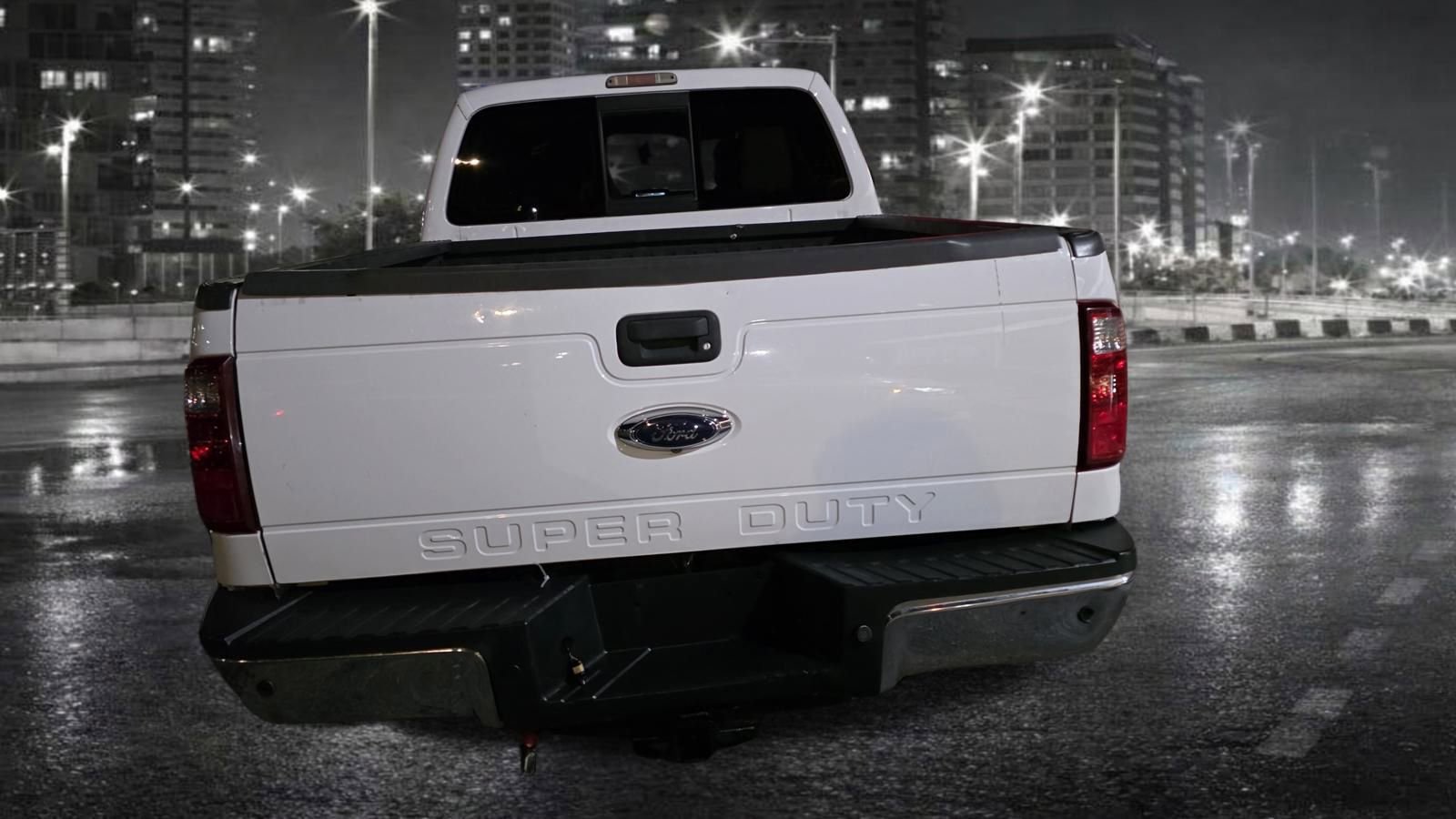 Used 2015 Ford F250 Lariat w/ Lariat Interior Package image 7