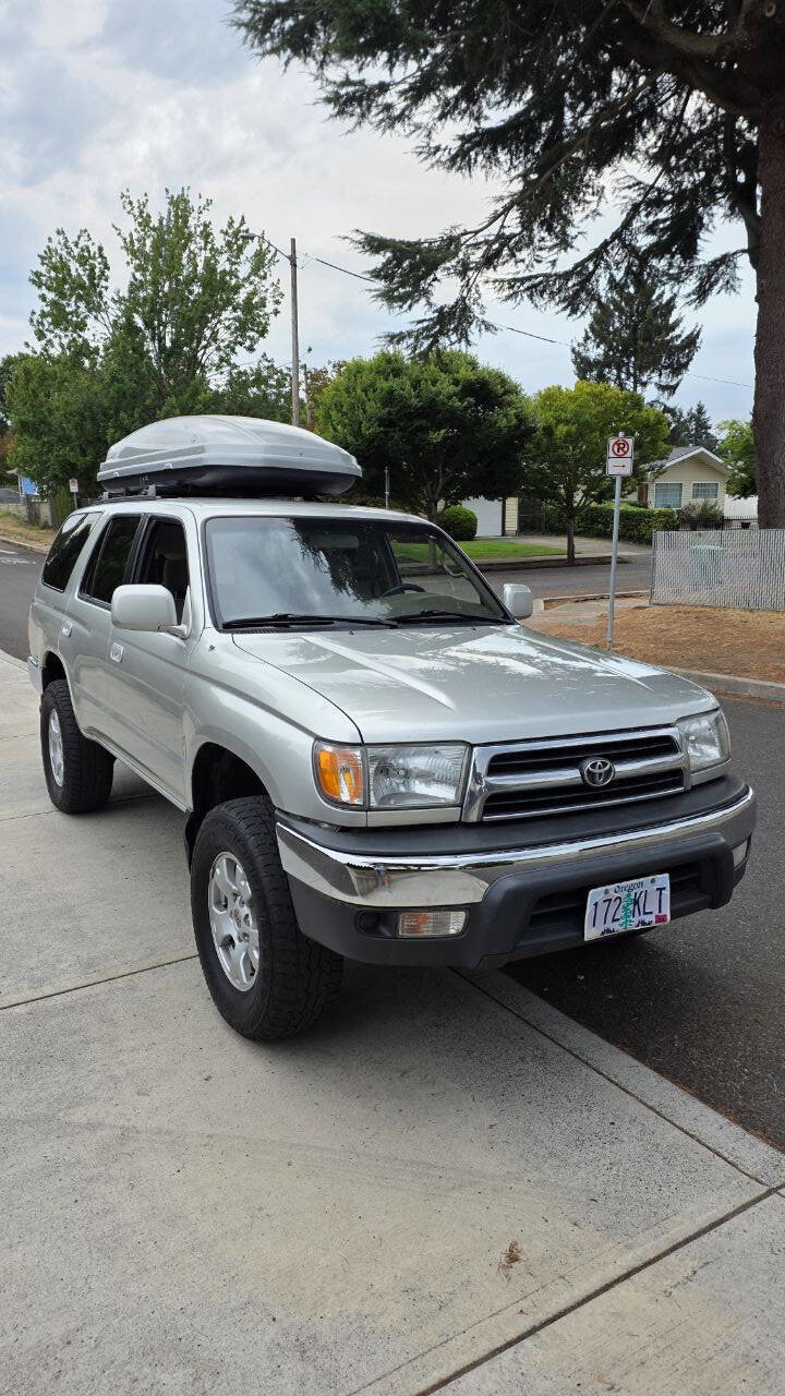 Used 1999 Toyota 4Runner SR5 image 3