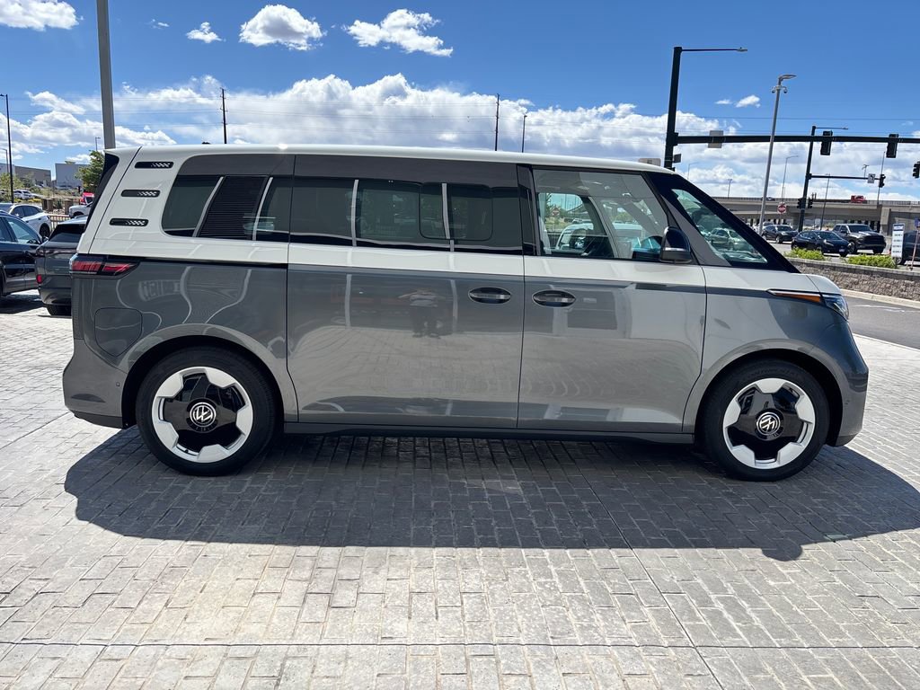 New 2025 Volkswagen ID. Buzz Pro S Plus AWD/4WD image 6