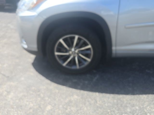 Used 2018 Toyota Highlander XLE image 9