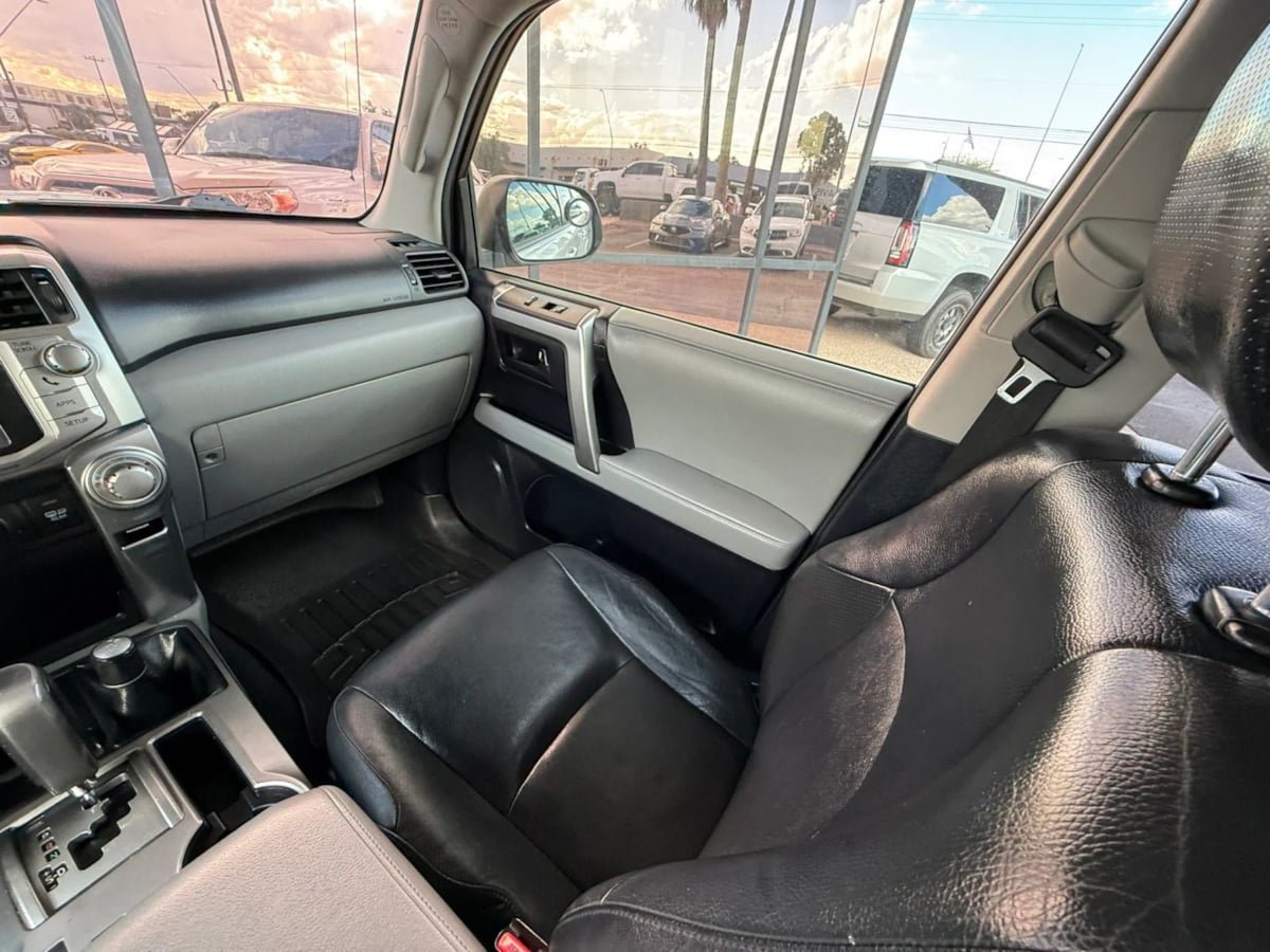 Used 2012 Toyota 4Runner SR5 w/ Premium Pkg AWD/4WD image 46