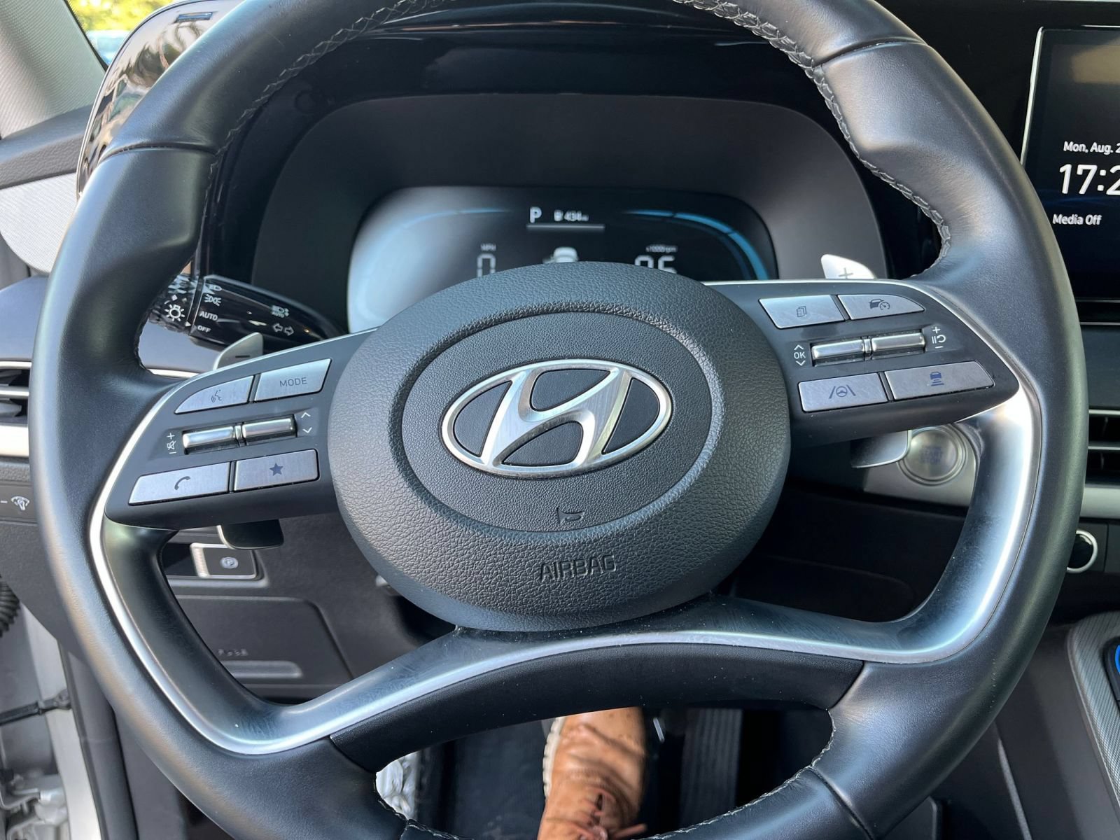 Used 2025 Hyundai Palisade SEL FWD image 30