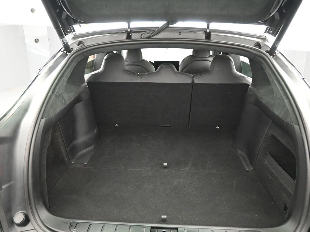 Used 2023 Tesla Model X image 26