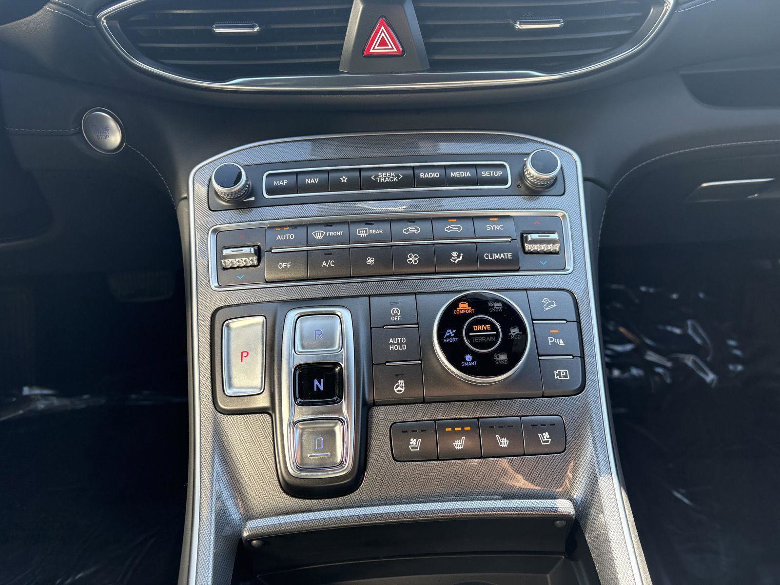 Used 2023 Hyundai Santa Fe Calligraphy image 15