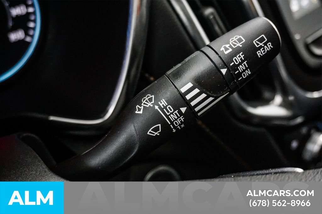 Used 2023 Chevrolet Equinox Premier FWD image 27