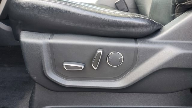 Used 2017 Ford F250 Lariat w/ Lariat Ultimate Package image 30