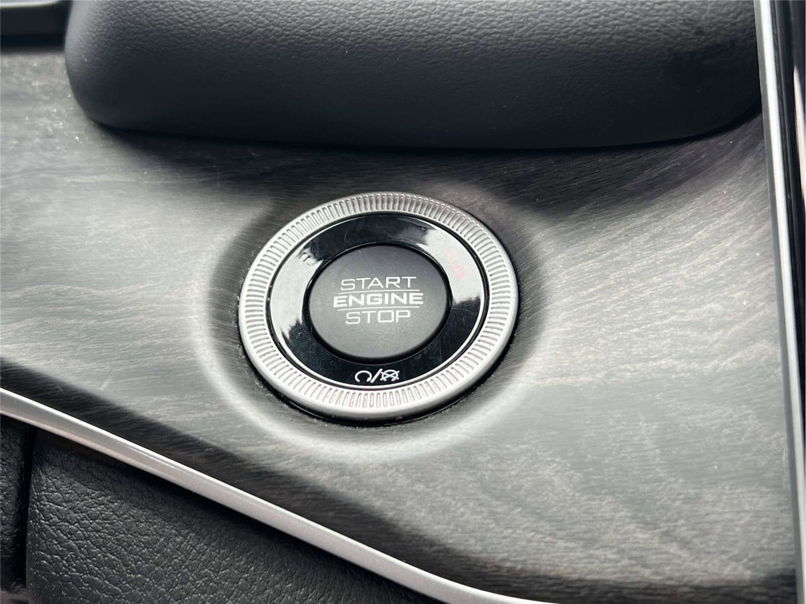 Used 2024 Jeep Grand Cherokee Limited 4xe image 30