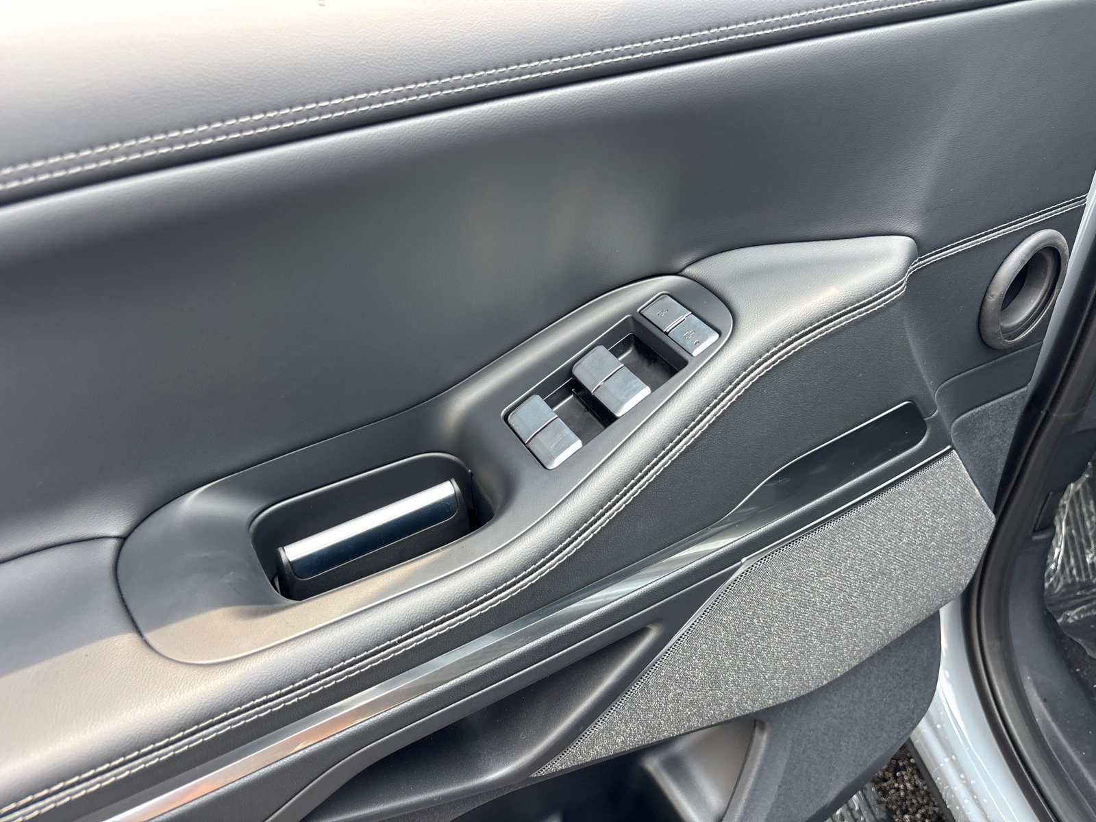 New 2027 Lincoln Navigator Reserve AWD/4WD image 12