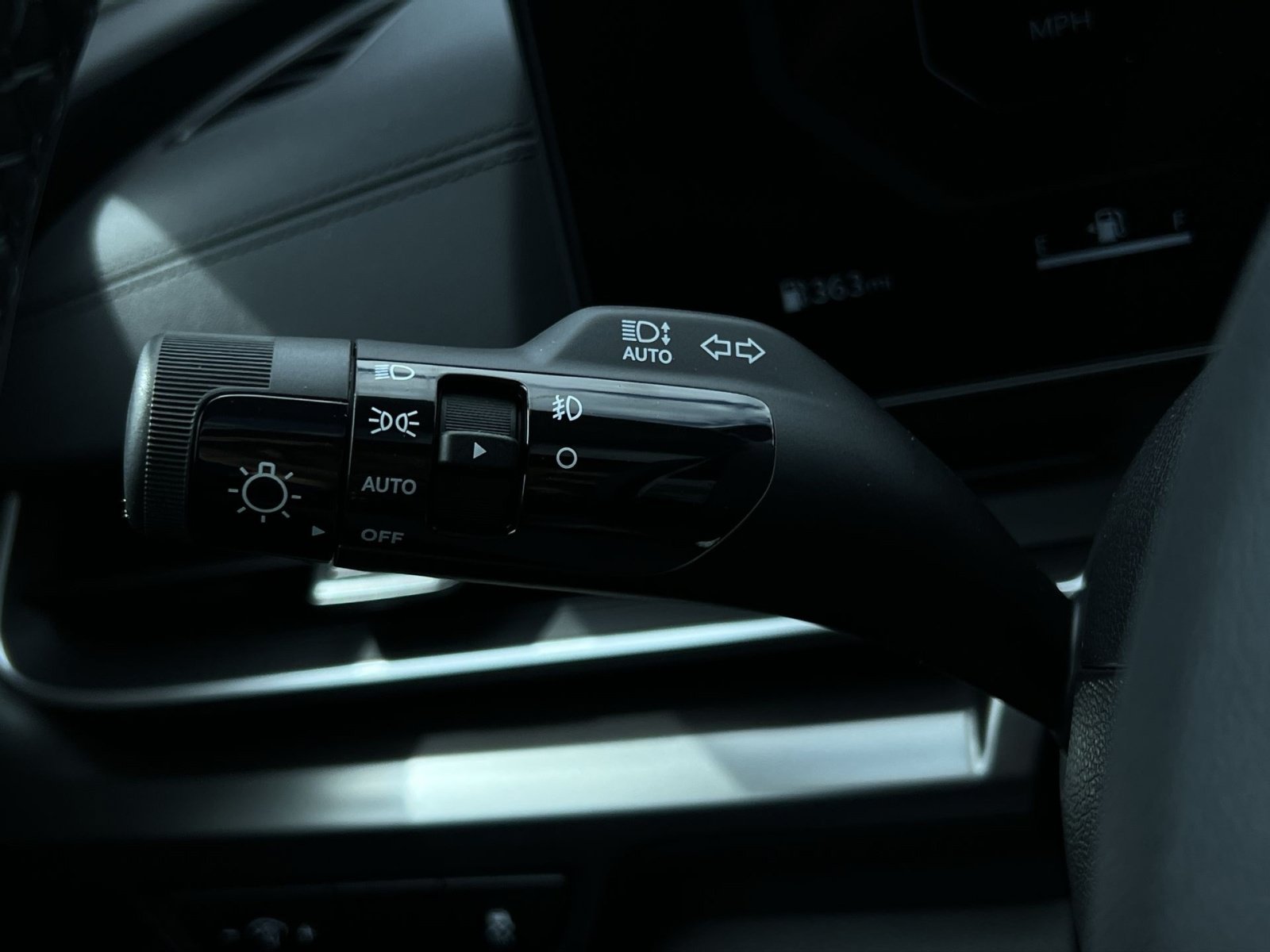 New 2026 Kia Carnival SX Prestige FWD image 28