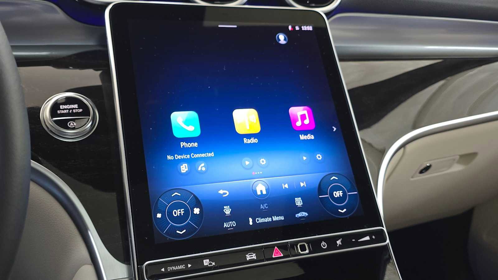 Used 2026 Mercedes-Benz GLC 300 4MATIC image 31