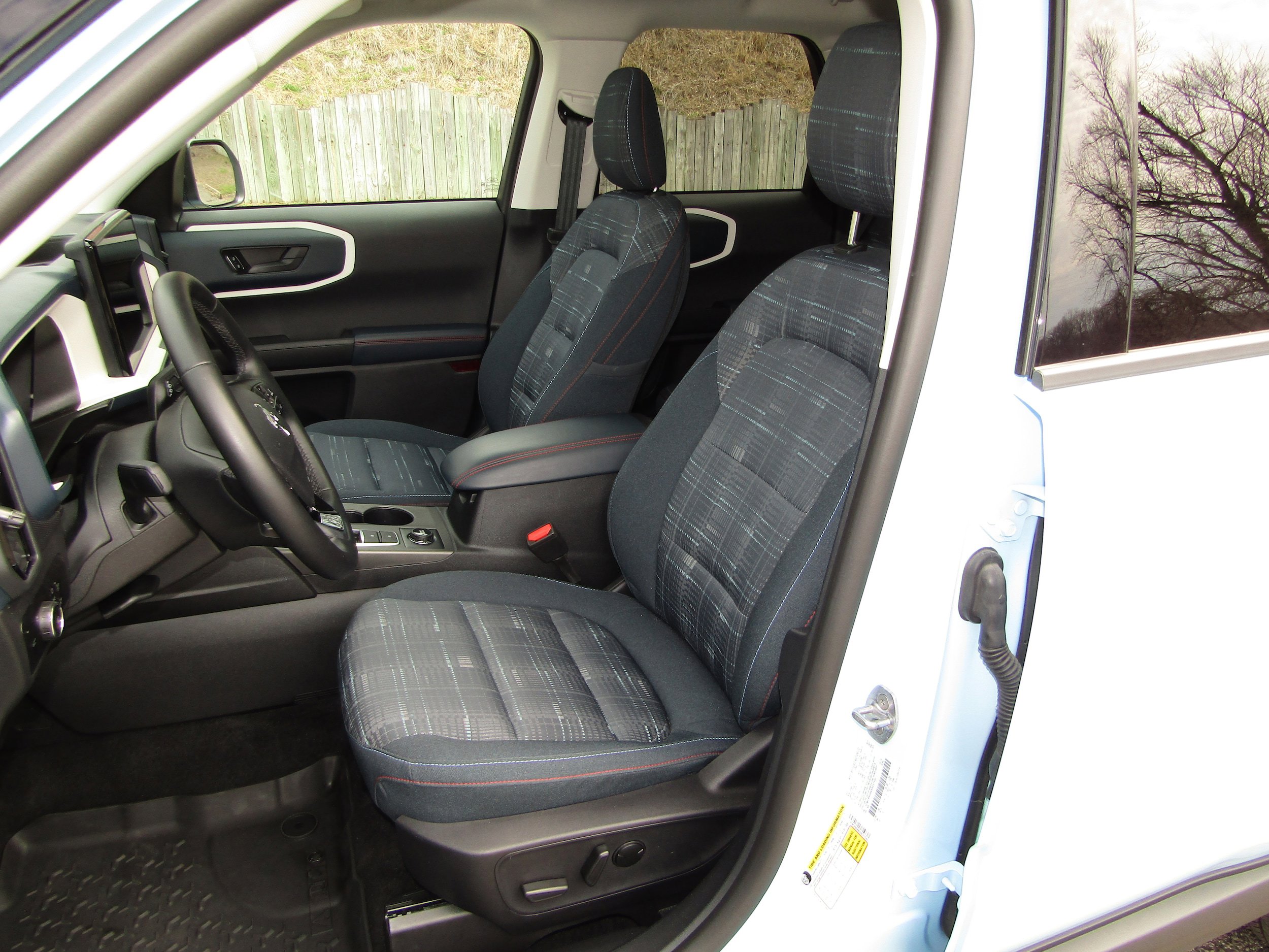 Used 2025 Ford Bronco Sport Heritage w/ Convenience Package image 12