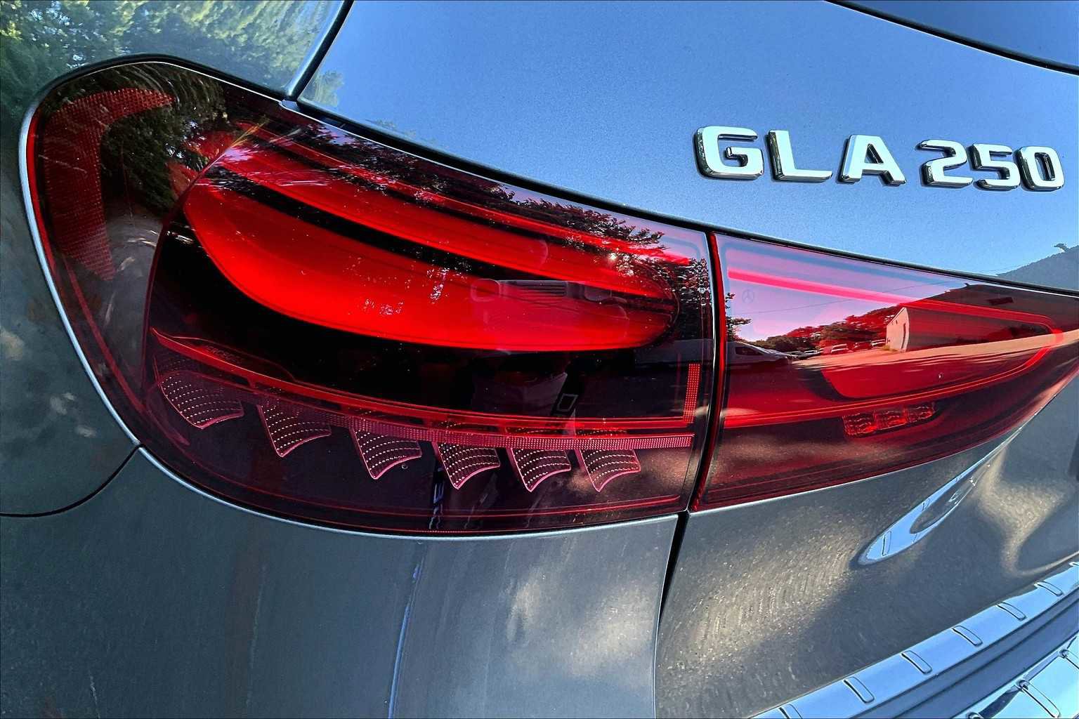 New 2026 Mercedes-Benz GLA 250 GLA 250 image 6