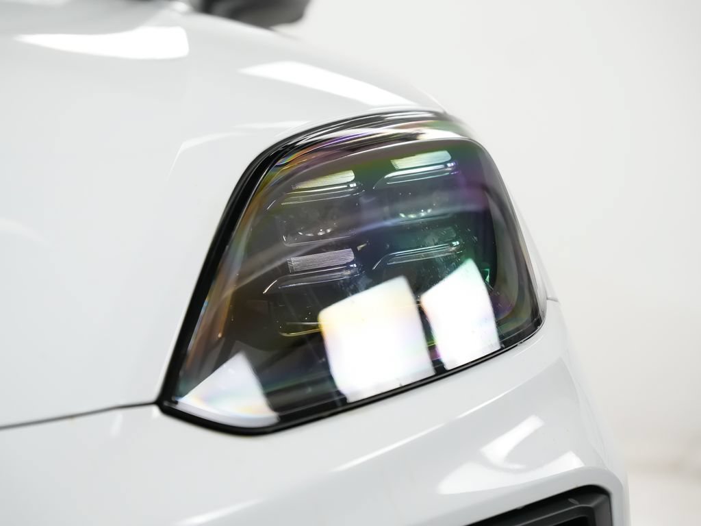 New 2026 Porsche Cayenne AWD/4WD image 6