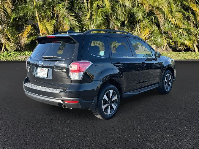 Used 2018 Subaru Forester 2.5i Limited AWD/4WD image 4