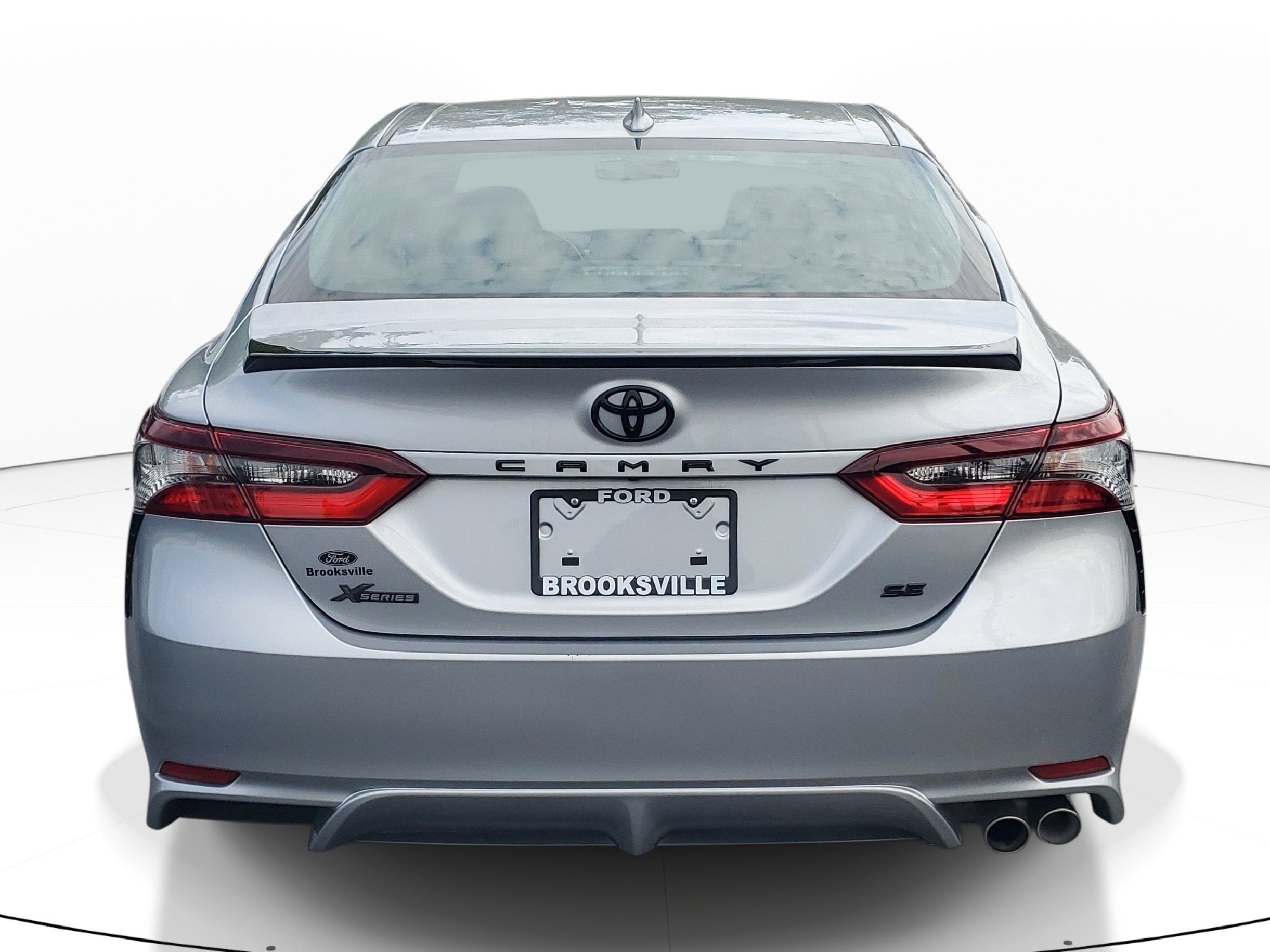 Used 2024 Toyota Camry SE FWD image 5
