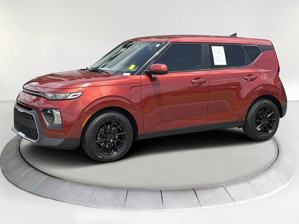 Used 2022 Kia Soul LX FWD video 1
