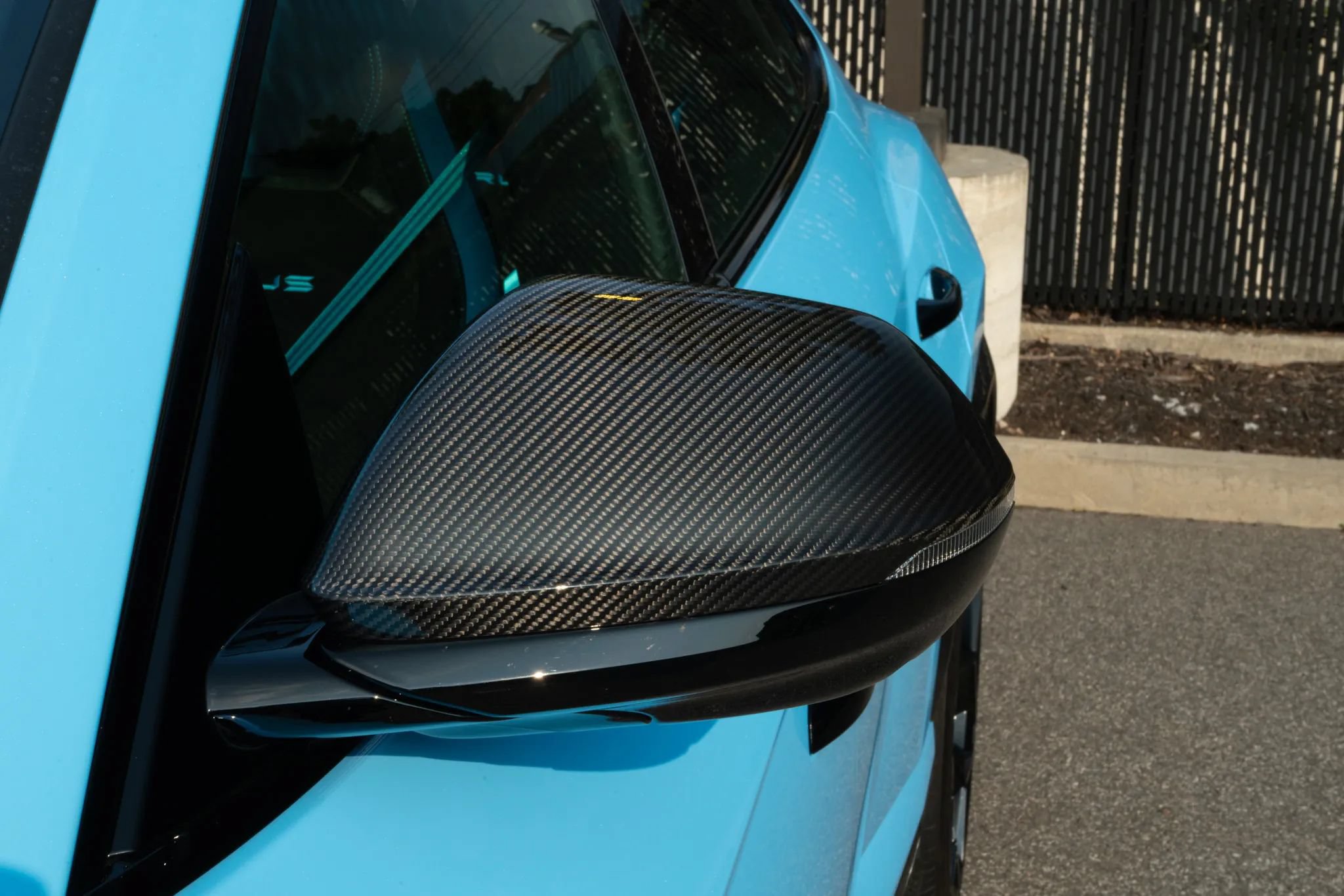 Used 2024 Lamborghini Urus Performante AWD/4WD image 51