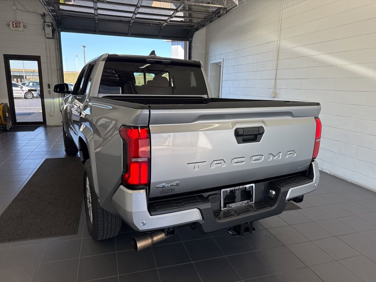 Certified 2024 Toyota Tacoma SR5 w/ SR5 Upgrade Package image 6