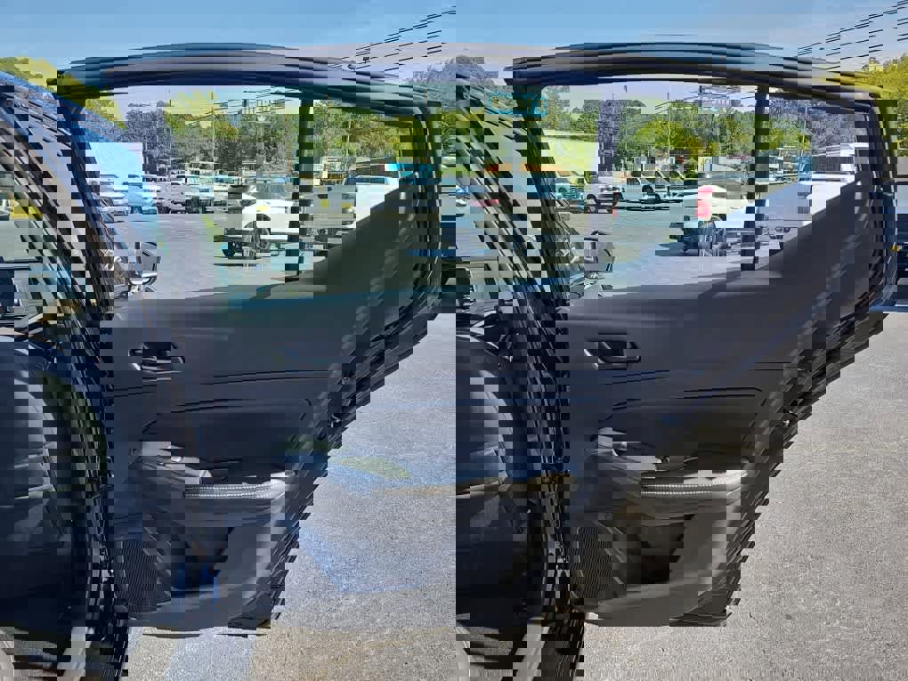 Used 2025 Nissan Altima 2.5 SV image 23