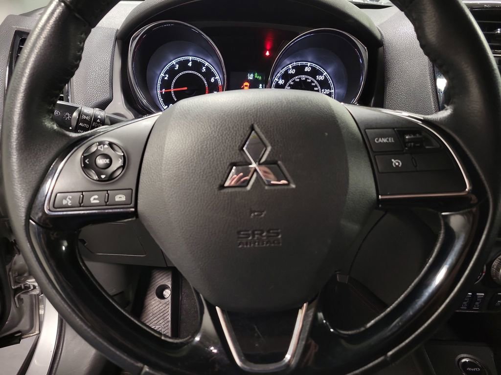 Used 2022 Mitsubishi Outlander Sport SE image 18